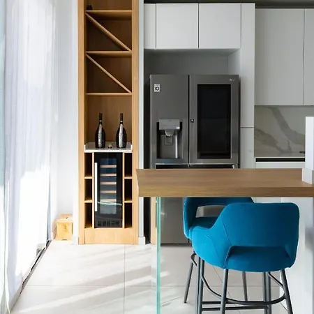 Modern Apartment In The Center Of St Julians By Arcobnb Saint Julian's Exterior photo