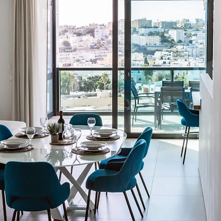 Modern Apartment In The Center Of St Julians By Arcobnb Saint Julian's Exterior photo
