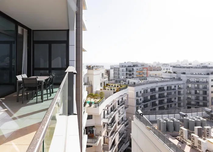 Modern Apartment In The Center Of St Julians By Arcobnb