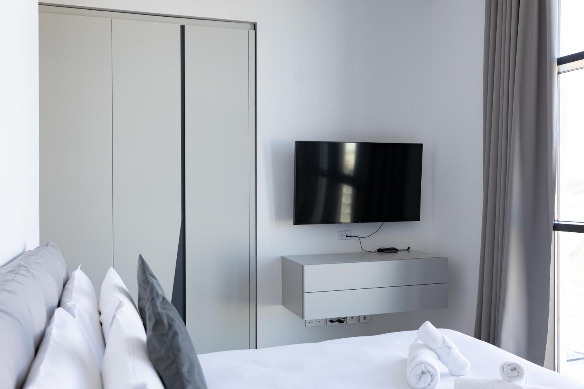 Apartment Modern In The Center Of St Julians By Arcobnb Saint Julian's