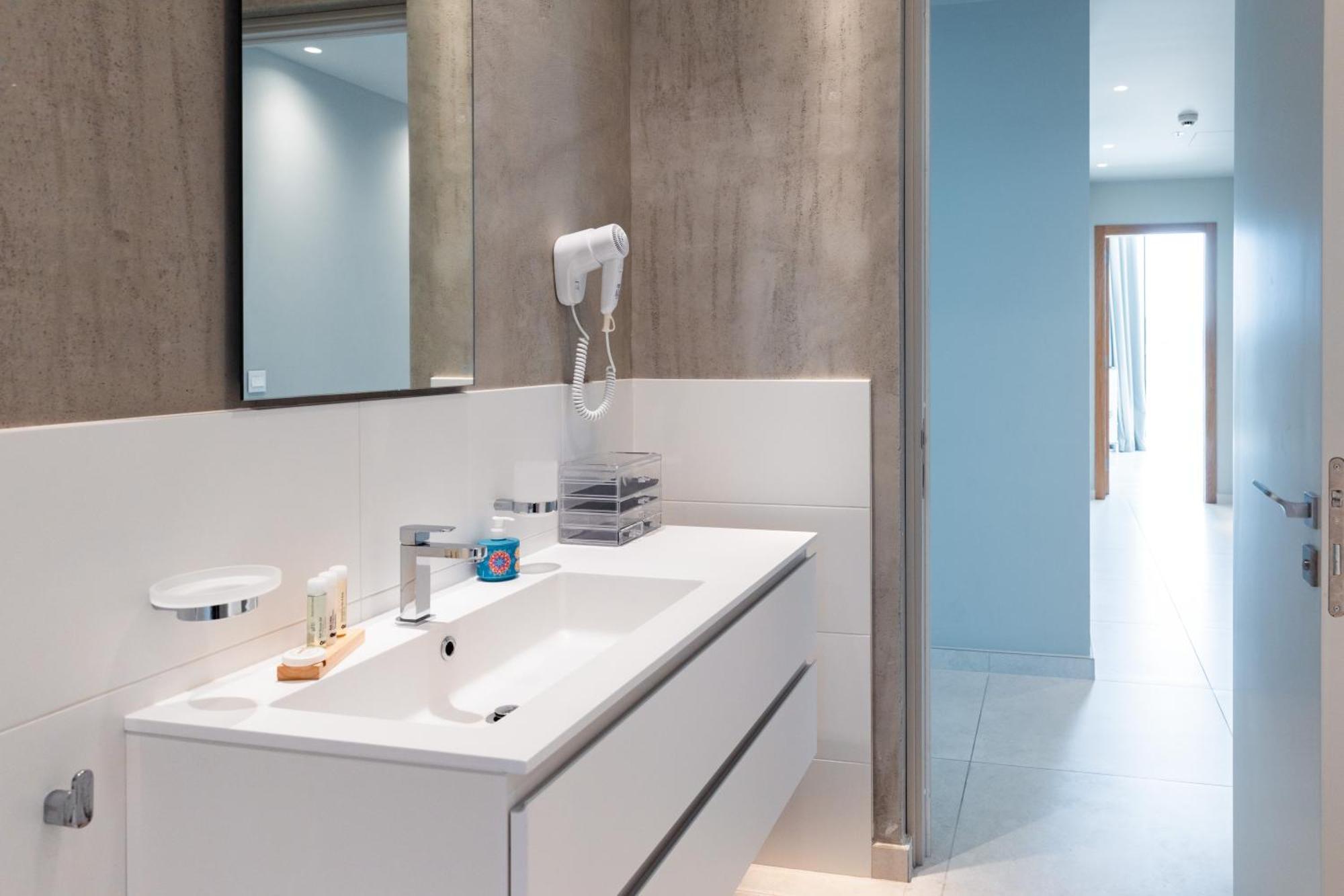 Apartment Modern In The Center Of St Julians By Arcobnb Saint Julian's